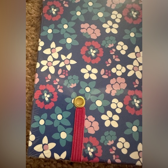 Vera Bradley File Folio Bloom Berry - 22 X 9.25 File Folder 9 Accordion Pockets - Picture 11 of 13